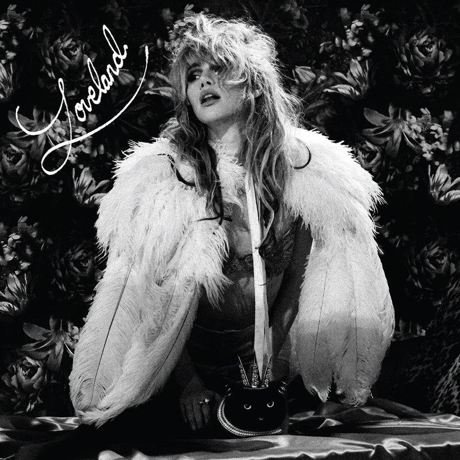 Suki Waterhouse - Loveland
