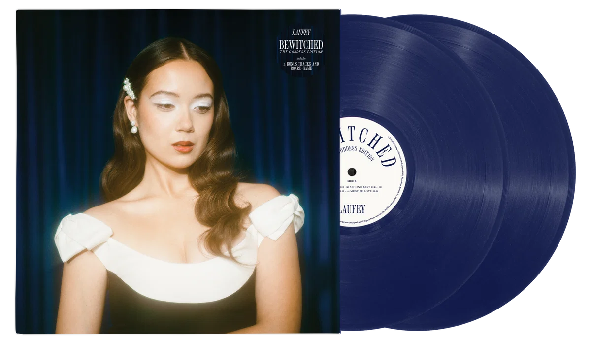 Laufey – Bewitched: The Goddess Edition [Dark Blue]